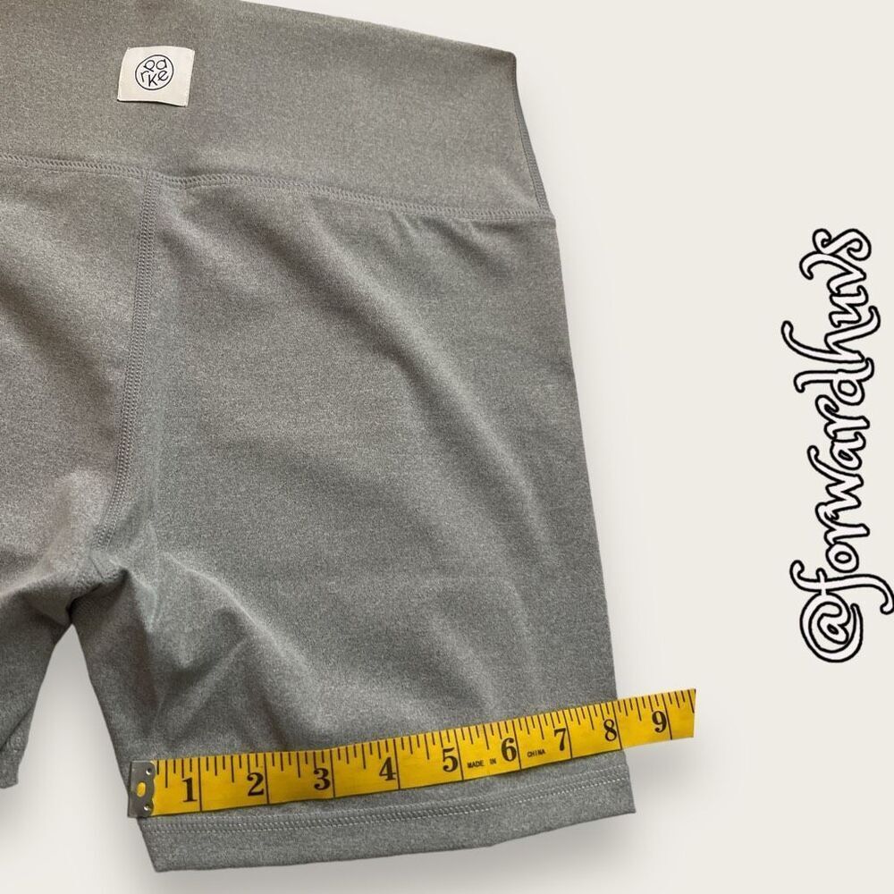 Parke Grey Athletic Shorts | Stretch Size Large - Picture 7 of 9